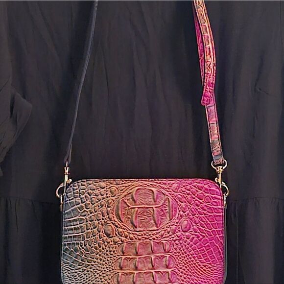 CROCODILE PATTERN OMBRE CROSSBODY - Picture 5 of 5